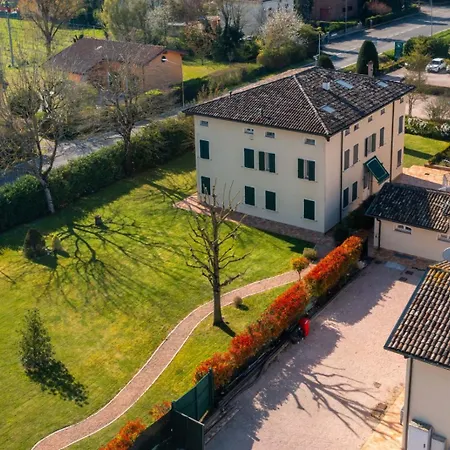La Corte Dell'anatra Cortile